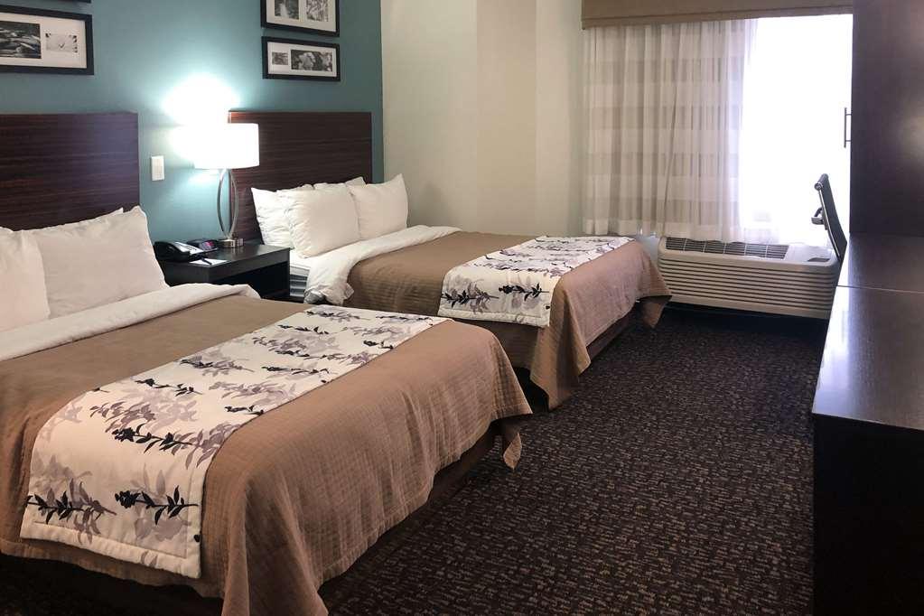 Sleep Inn & Suites Johnson City Room photo
